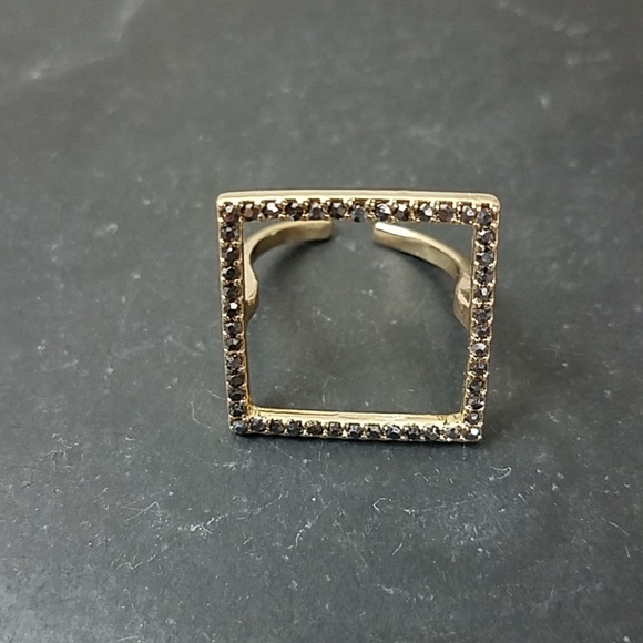 Square Rhinestone Brass Ring - Picture 2 of 4